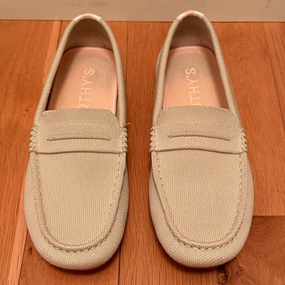 Rothys Driver Loafers - Sesame - Picture 1 of 9